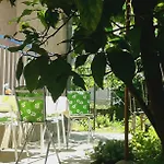 And Laguna Guest house 3*