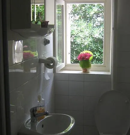 And Laguna 3* トロギール