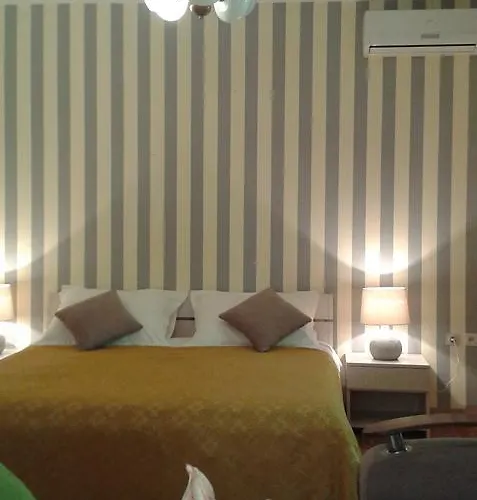 Gasthuis And Laguna Trogir